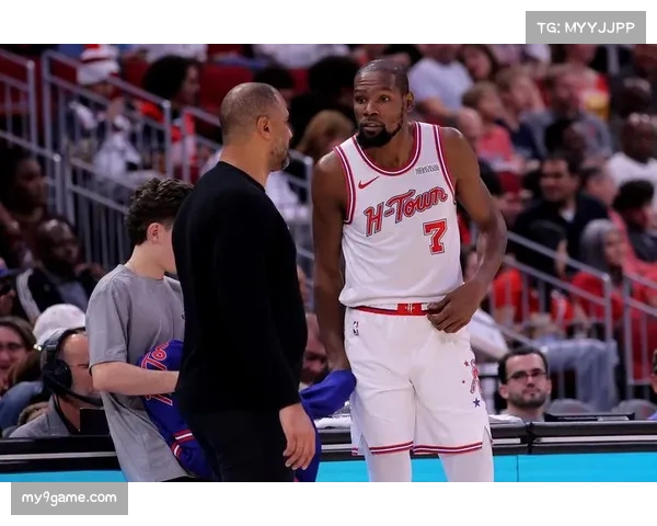 火箭季后赛保持固定首发，谢泼德汤普森伊森史密斯申京组合